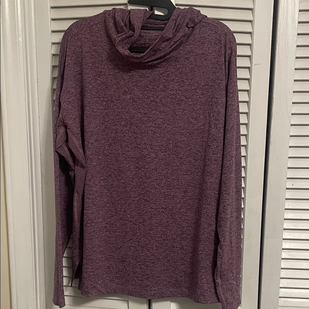 Women's Lightweight Plum Hooded Long-Sleeve Top